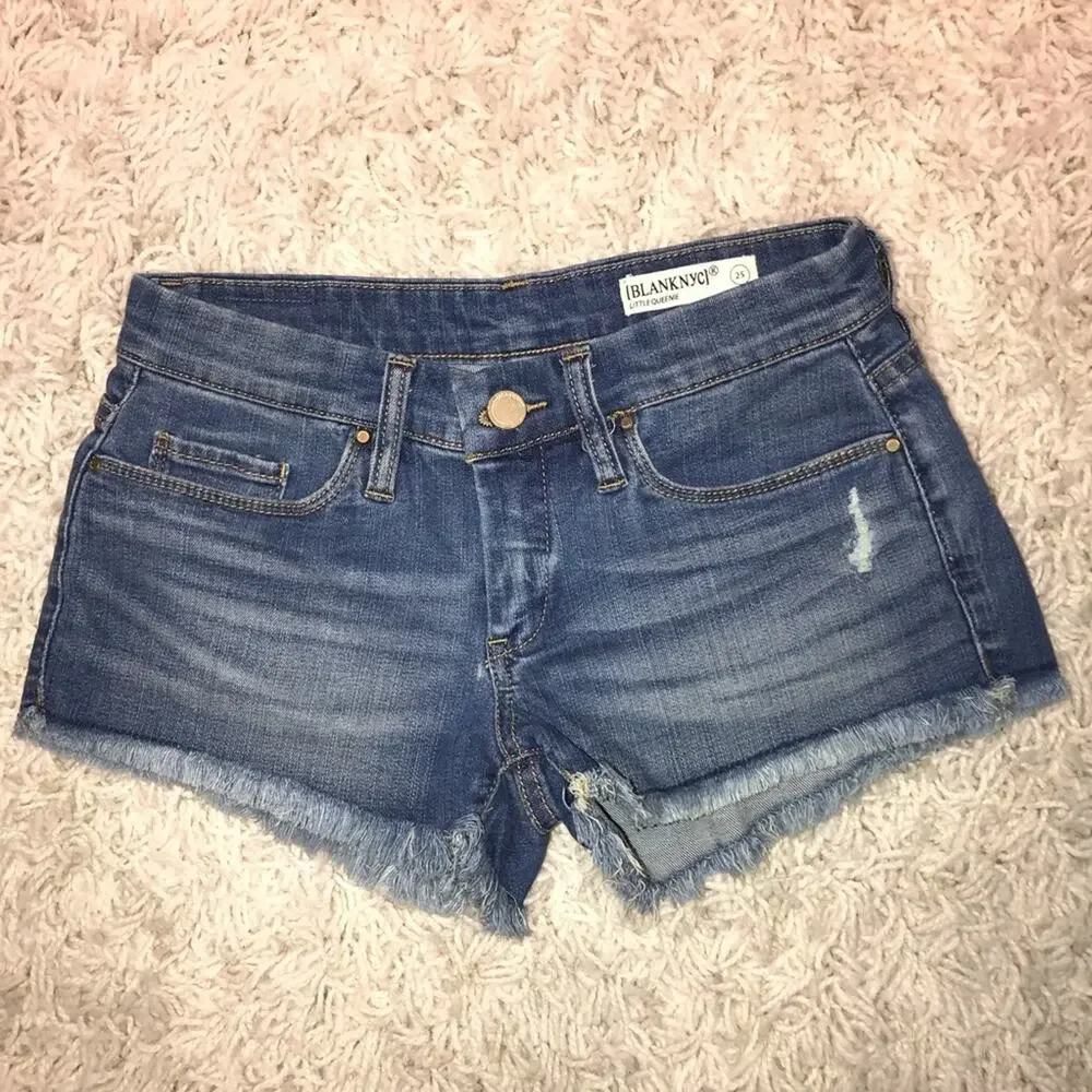 BLANKNYC Women's Little Queenie Denim Shorts 25